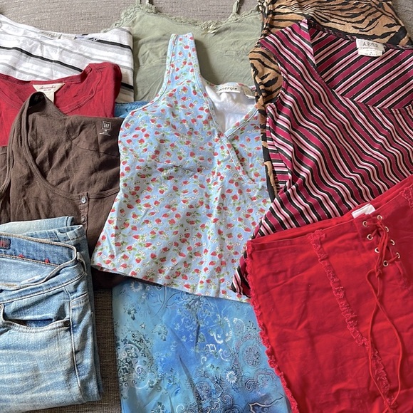 Vintage Y2K Mystery Clothing Box! - Picture 2 of 2